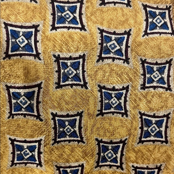 Geoffrey Beene Other - Geoffrey Beene Gold and Blue Patterned Silk Tie